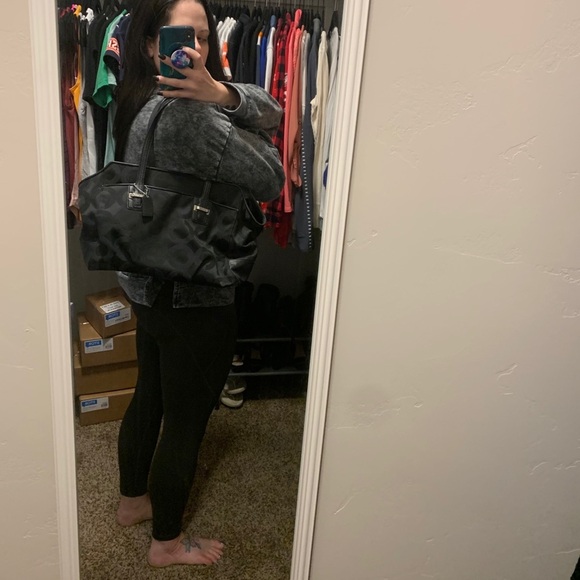 Coach Logo Shoulder Bag - Picture 6 of 13